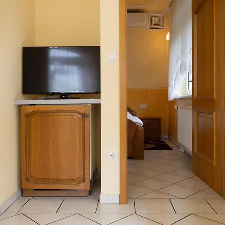بيت ضيافة Gostisce Pri Dveh Petelinih بليد