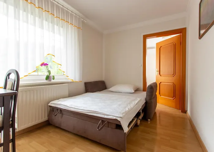 Gostisce Pri Dveh Petelinih Πανσιόν Μπλεντ